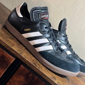 Adidas Samba classics